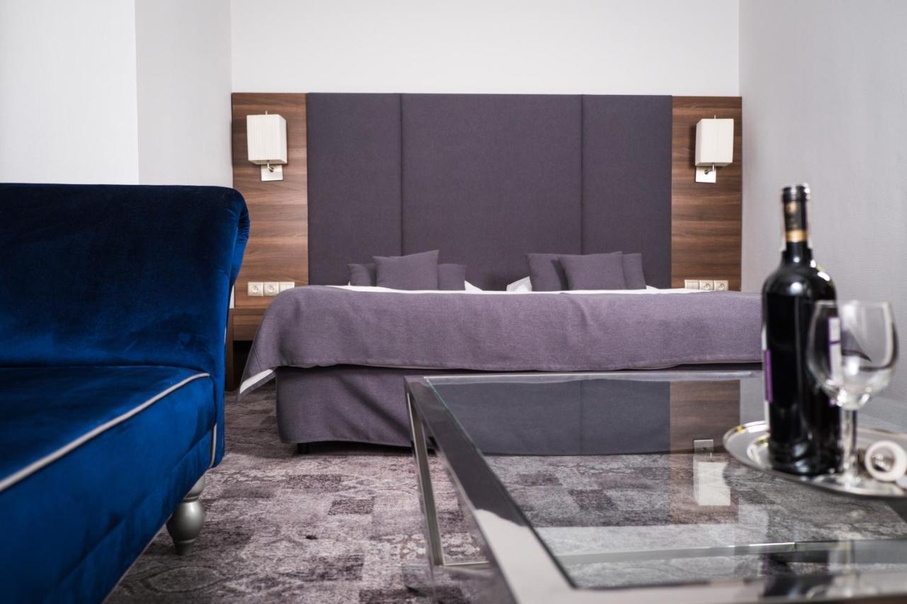 City Boutique Hotel Zielona Gora  Bagian luar foto
