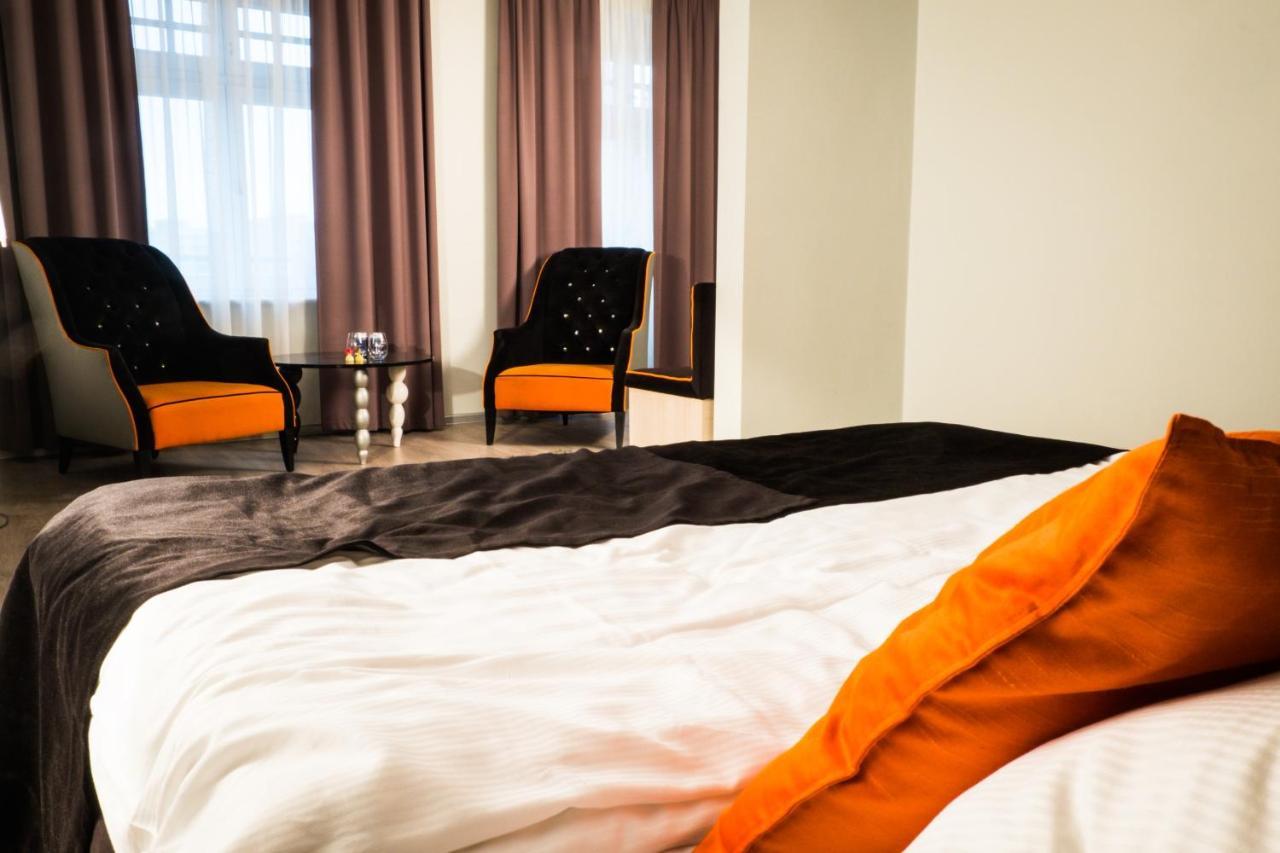City Boutique Hotel Zielona Gora  Bagian luar foto