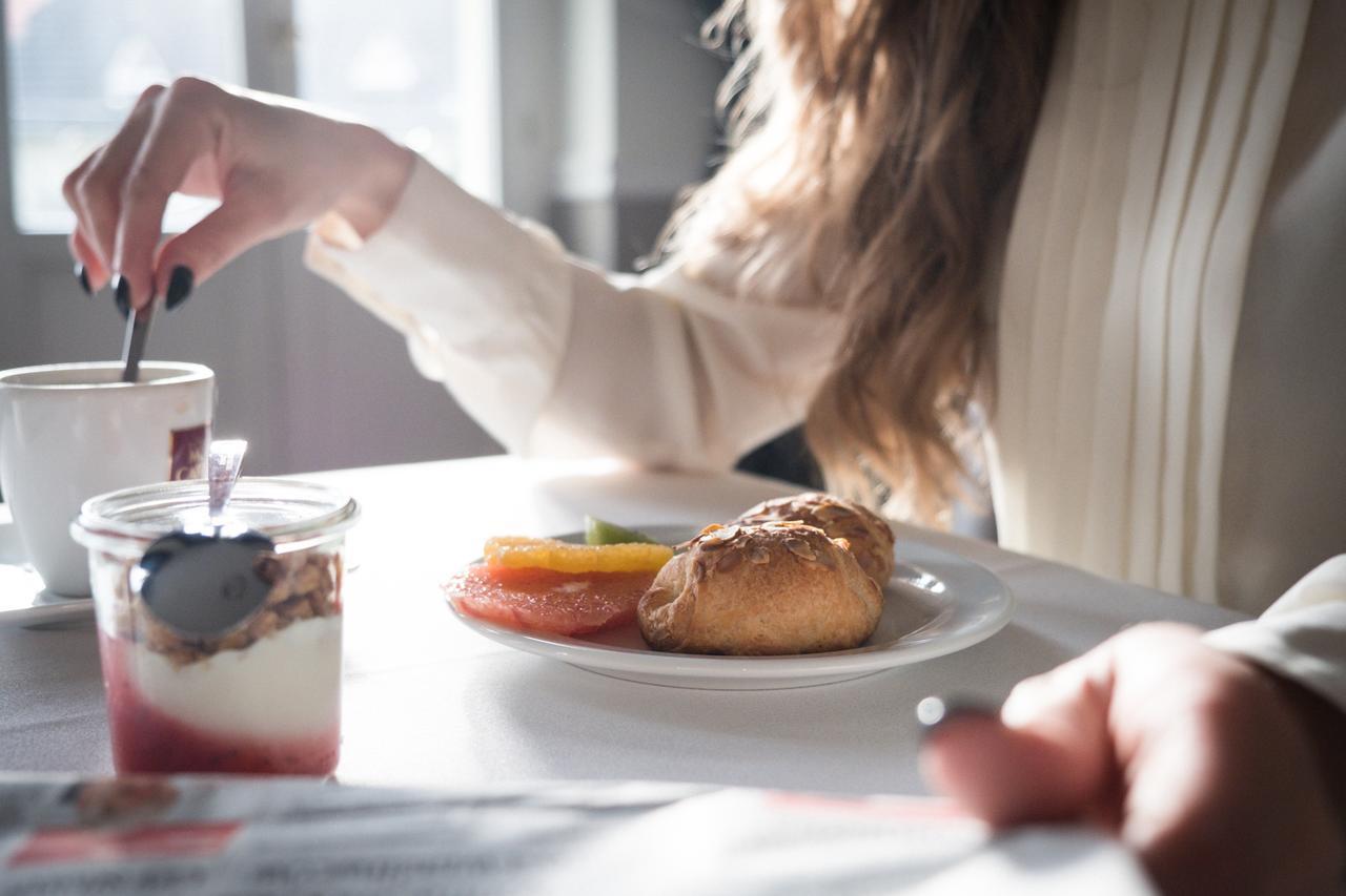 City Boutique Hotel Zielona Gora  Bagian luar foto