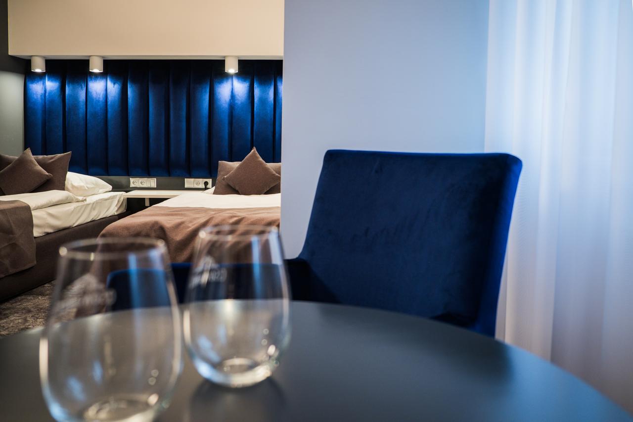 City Boutique Hotel Zielona Gora  Bagian luar foto