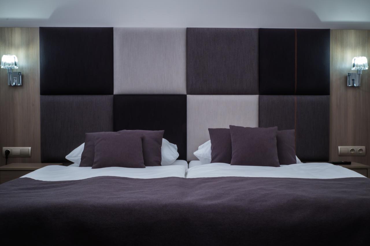 City Boutique Hotel Zielona Gora  Bagian luar foto