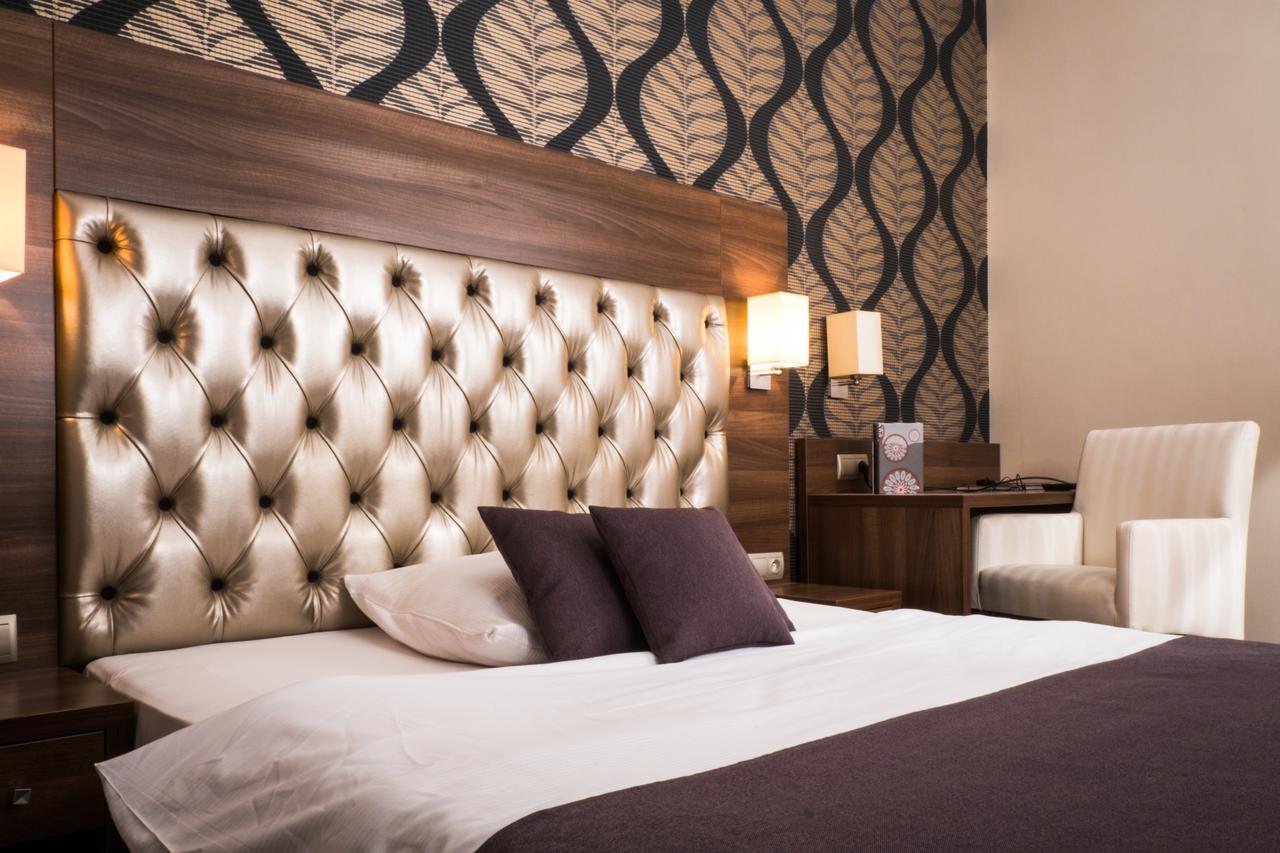 City Boutique Hotel Zielona Gora  Bagian luar foto