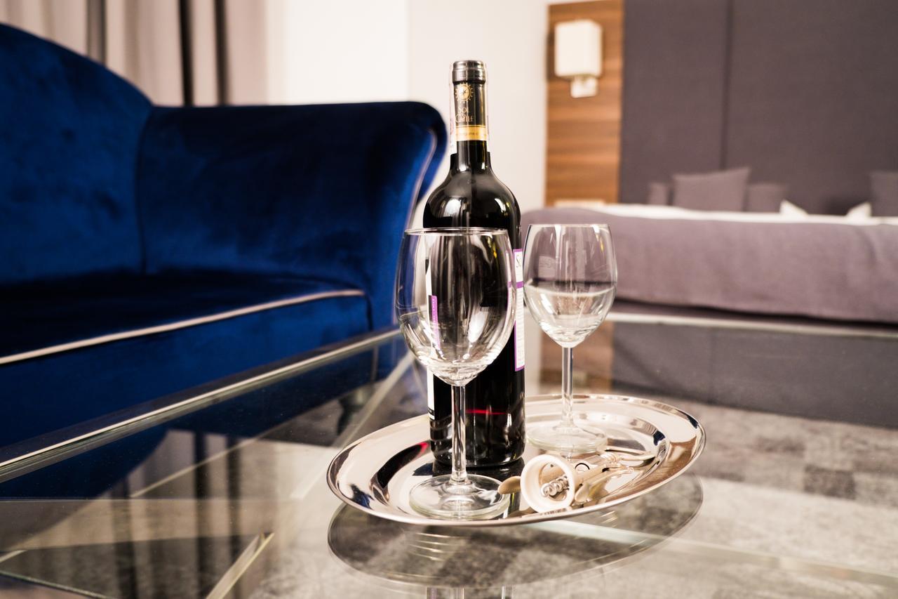 City Boutique Hotel Zielona Gora  Bagian luar foto