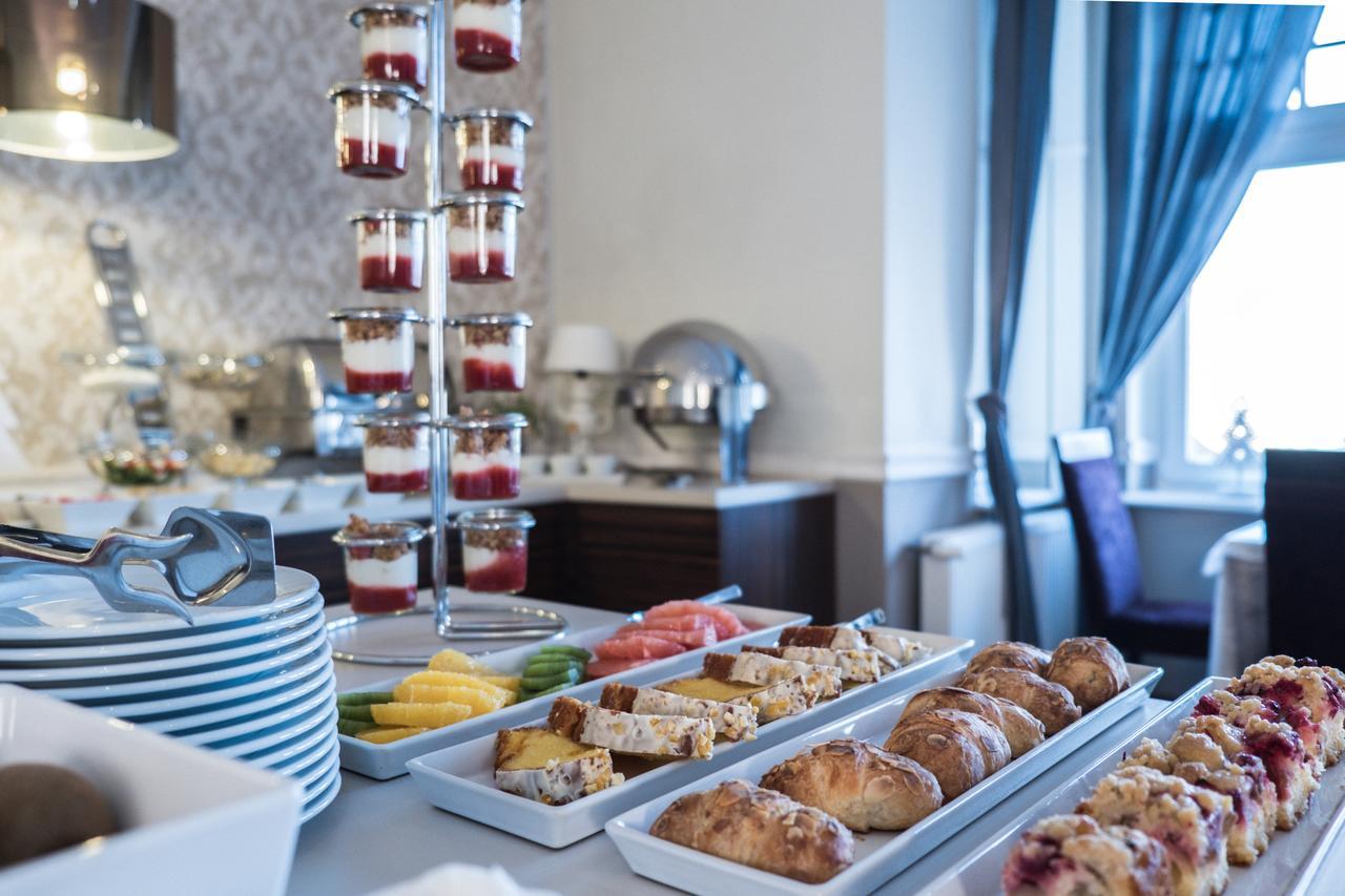 City Boutique Hotel Zielona Gora  Bagian luar foto