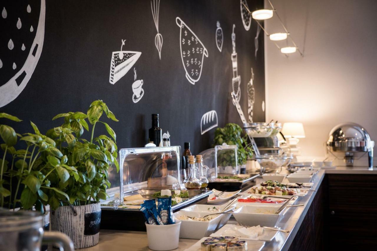 City Boutique Hotel Zielona Gora  Bagian luar foto